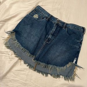 One teaspoon skirt side 29 (new condition)